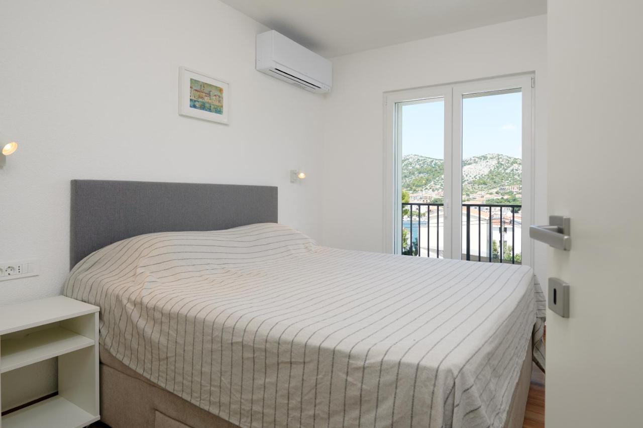 Nela & Sara - 2 Apartments With Heated Swimming Pool Сегет-Враниця Екстер'єр фото