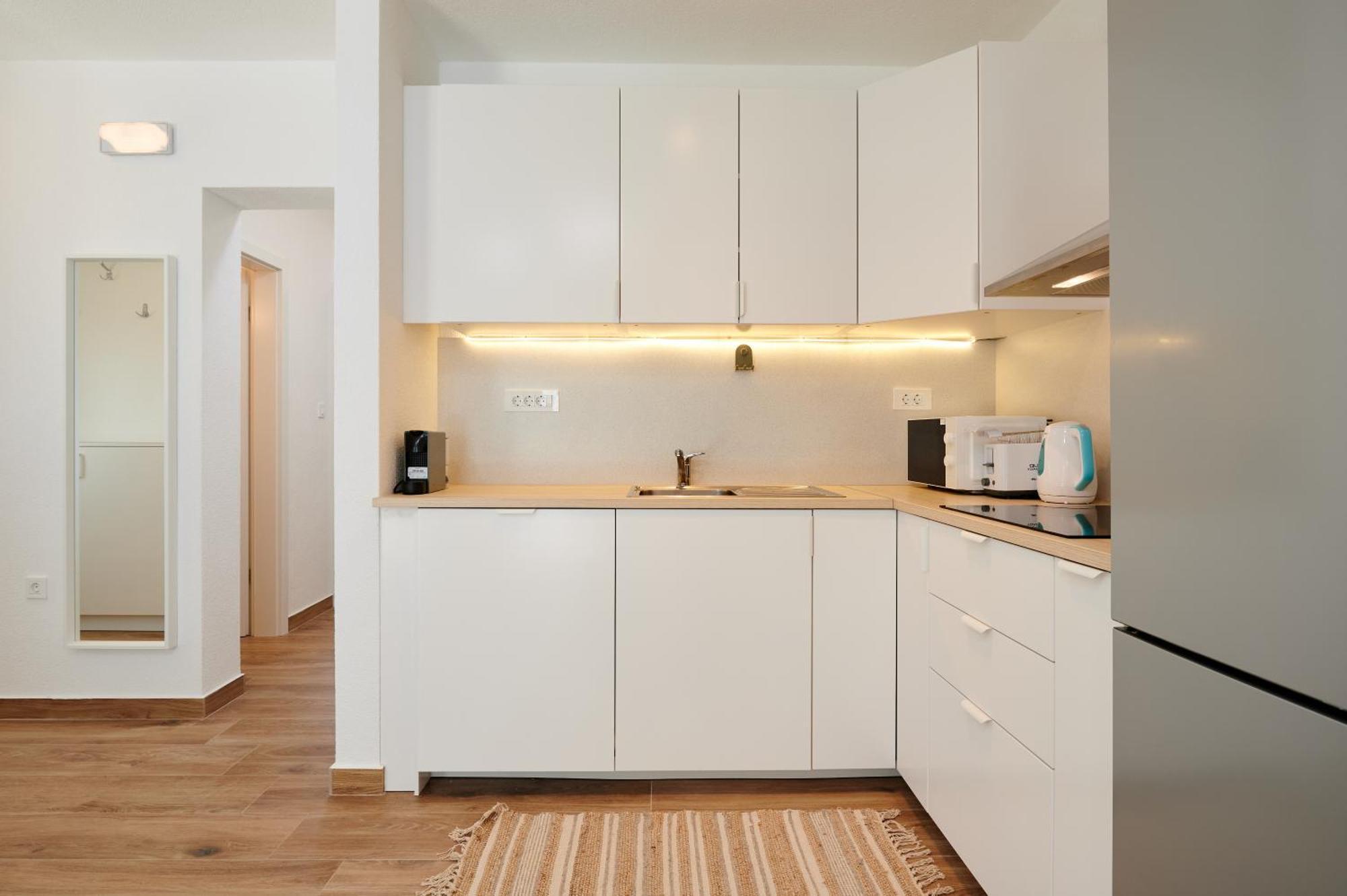 Nela & Sara - 2 Apartments With Heated Swimming Pool Сегет-Враниця Екстер'єр фото